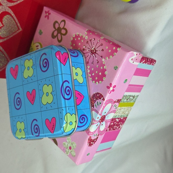 Vintage 1990s y2k boxes Bundle (6) Tin And Cardboard - Picture 5 of 17